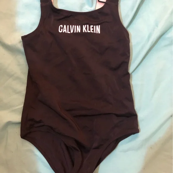 Girls Calvin Klein size 10 one piece swimmers - Picture 1 of 3